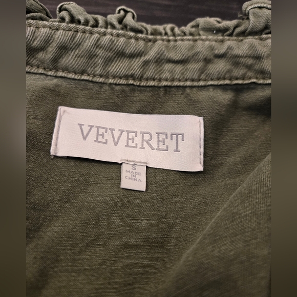 Veveret Ruffled Utility Jacket NWT - Picture 5 of 6